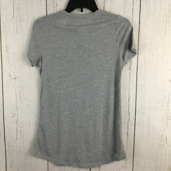 Zoe & Liv Gray Short Sleeve Top - Picture 3 of 5